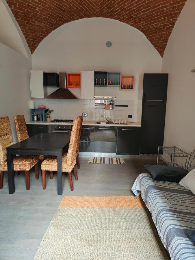 Accogliente Appartamento Tipo Loft Turin Exterior foto
